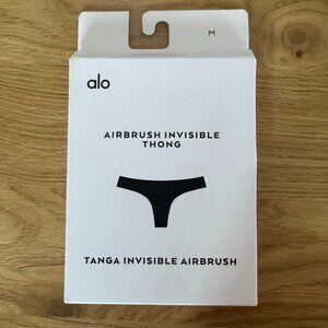 ALO Yoga Airbrush Invisible Thong – Black – Size M – NWT